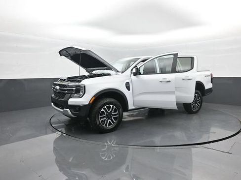 New 2026 Ford Ranger Lariat w/ Trailer Tow Package RWD image 33
