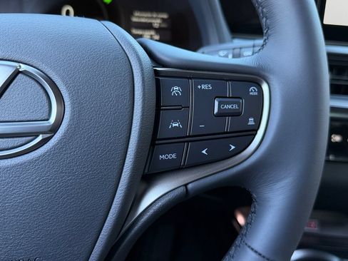 Certified 2026 Lexus UX 300h AWD w/ Accessory Package (2T) image 19