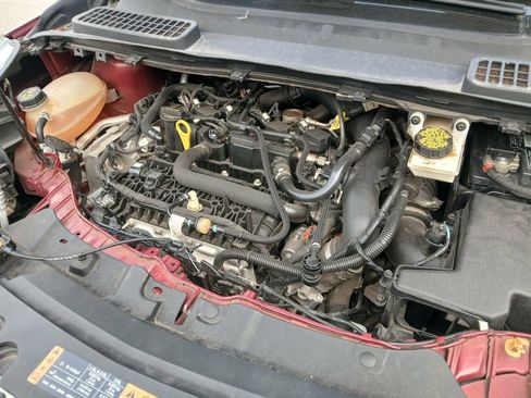 Used 2019 Ford Escape SE AWD/4WD image 18