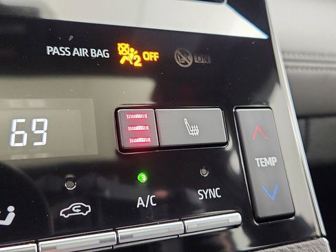 Certified 2019 Toyota Avalon XLE image 19