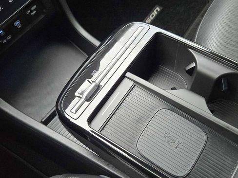 Used 2025 Hyundai Tucson Limited FWD image 20
