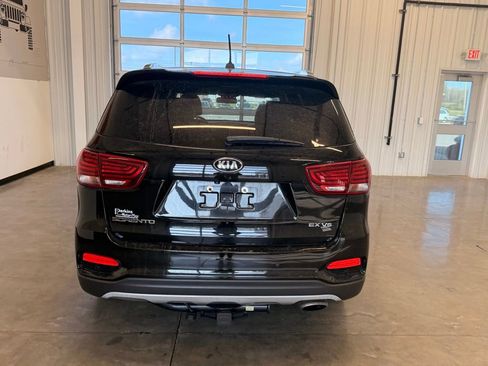Used 2019 Kia Sorento EX image 7