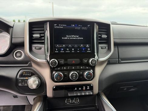 Used 2021 RAM 1500 Laramie AWD/4WD image 7