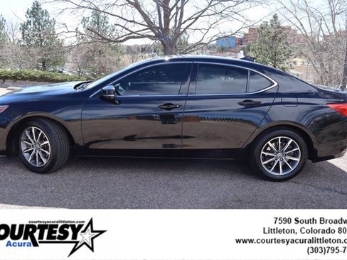 Used 2019 Acura TLX image 3