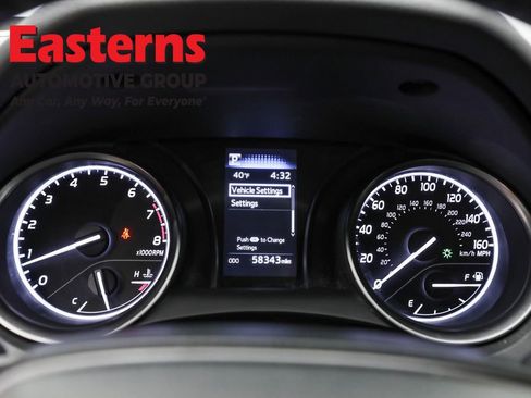 Used 2023 Toyota Camry SE image 17