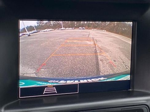 Certified 2024 GMC Terrain SLE w/ Driver Convenience Package image 19