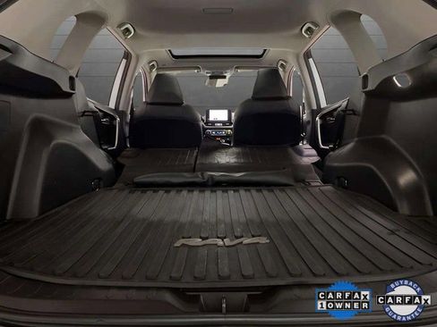 Used 2024 Toyota RAV4 XLE Premium image 82