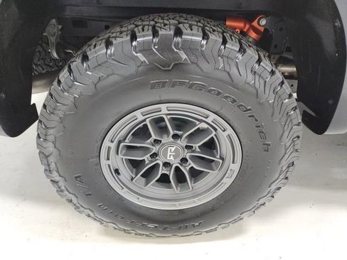 Used 2025 Ford F150 Raptor AWD/4WD image 52