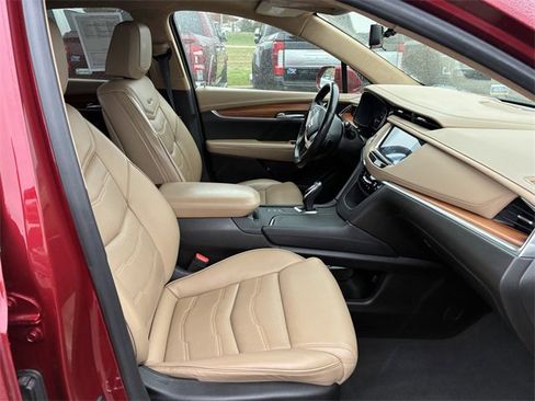 Used 2019 Cadillac XT5 Platinum image 15
