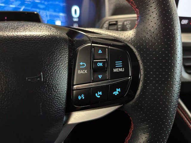 Used 2025 Ford Explorer ST-Line AWD/4WD image 23