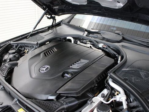 Used 2022 Mercedes-Benz S 580 4MATIC Sedan image 42