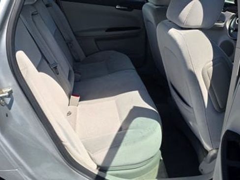 Used 2012 Chevrolet Impala LT FWD image 13