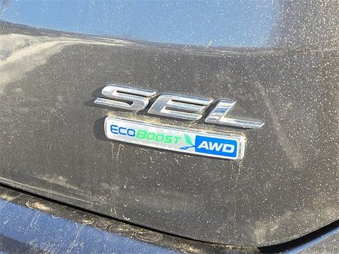 Used 2019 Ford Edge SEL w/ Equipment Group 201A image 9