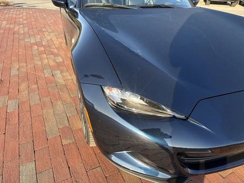 Used 2021 MAZDA MX-5 Miata RF Grand Touring image 20