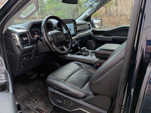 Certified 2022 Ford F150 Lariat w/ Equipment Group 502A High image 9