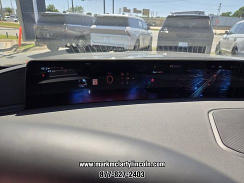 New 2026 Lincoln Navigator Premiere AWD/4WD image 20