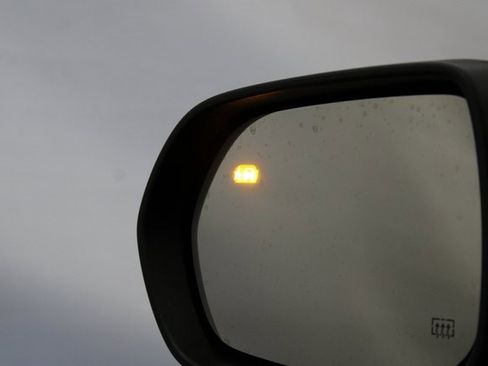 Used 2025 Chevrolet Equinox LT image 23