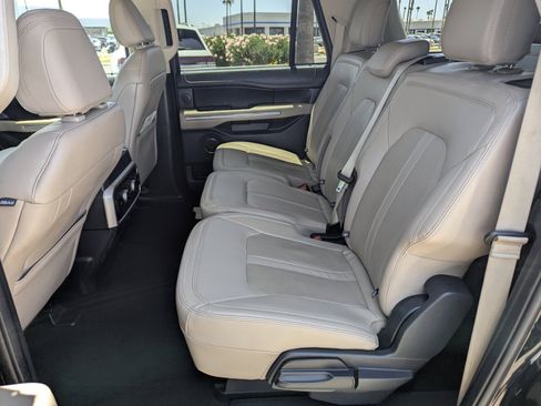 Used 2024 Ford Expedition Max Limited RWD image 8