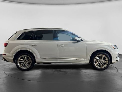Used 2021 Audi Q7 3.0T Premium Plus image 5