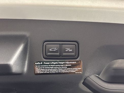 New 2027 Kia Telluride S w/ Towing Package FWD image 32