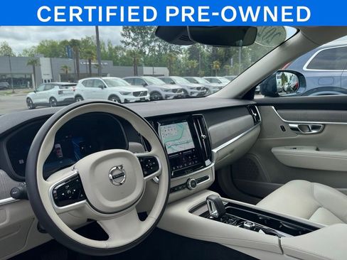Certified 2025 Volvo V90 B6 Cross Country Plus AWD/4WD image 12