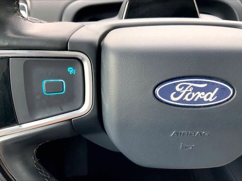 Used 2025 Ford Expedition Max Platinum AWD/4WD image 24