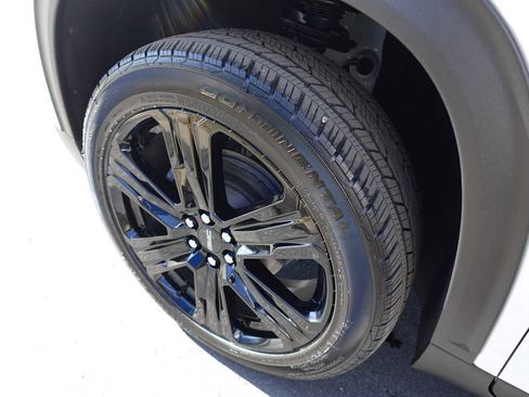 New 2025 GMC Acadia Elevation w/ Super Cruise Package image 34