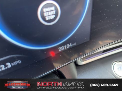 Used 2025 Hyundai Elantra SEL FWD image 32