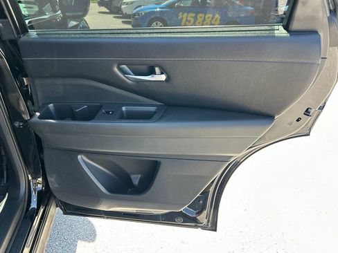 Certified 2022 Nissan Pathfinder SL w/ SL Black Package FWD image 49