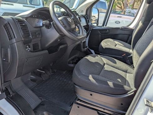 Used 2023 RAM ProMaster 3500 w/ Driver Convenience Group image 7