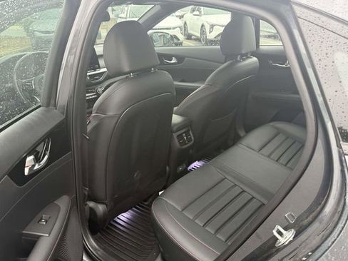 Certified 2024 Kia Forte GT w/ GT2 Package FWD image 5
