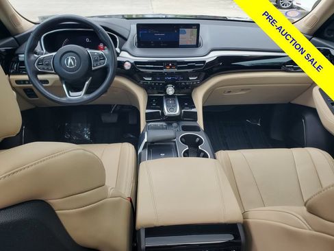 Certified 2024 Acura MDX w/ Technology Package FWD image 10