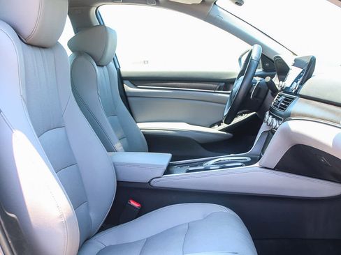 Used 2019 Honda Accord EX-L image 16