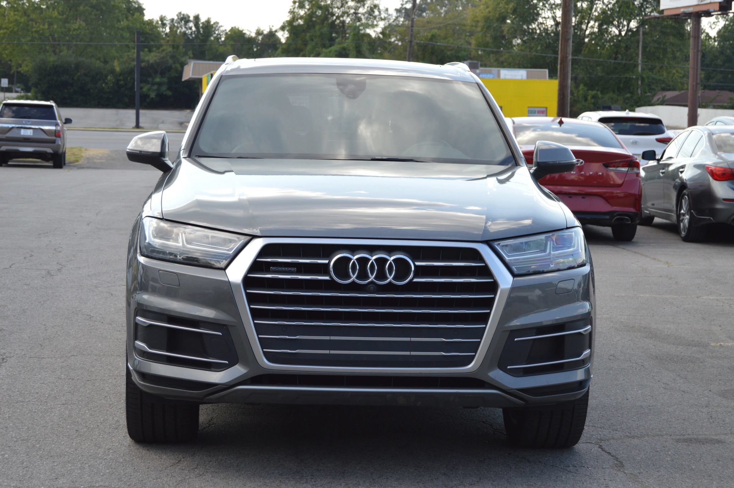 Used 2017 Audi Q7 2.0T Premium Plus w/ Premium Plus Package AWD/4WD image 3