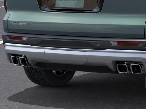 New 2027 Chevrolet Traverse LT FWD image 14