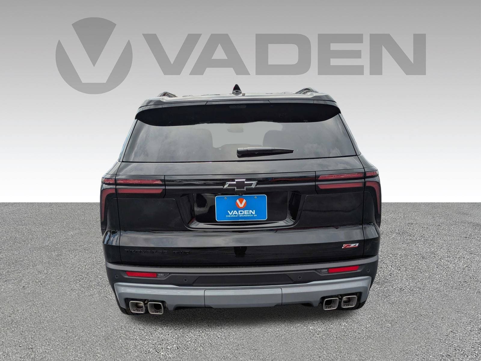 New 2027 Chevrolet Traverse Z71 w/ Enhanced Driving Package AWD/4WD image 28