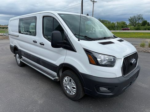 Used 2025 Ford Transit 250 Low Roof w/ Exterior Upgrade Package RWD image 4