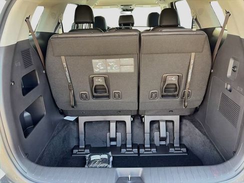 New 2026 Kia Carnival FWD image 25