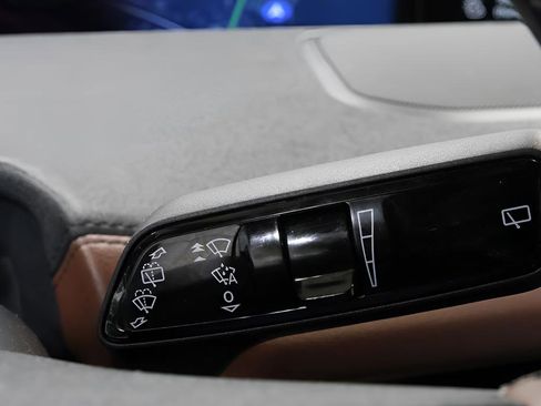 Used 2025 Lincoln Navigator Reserve AWD/4WD image 18