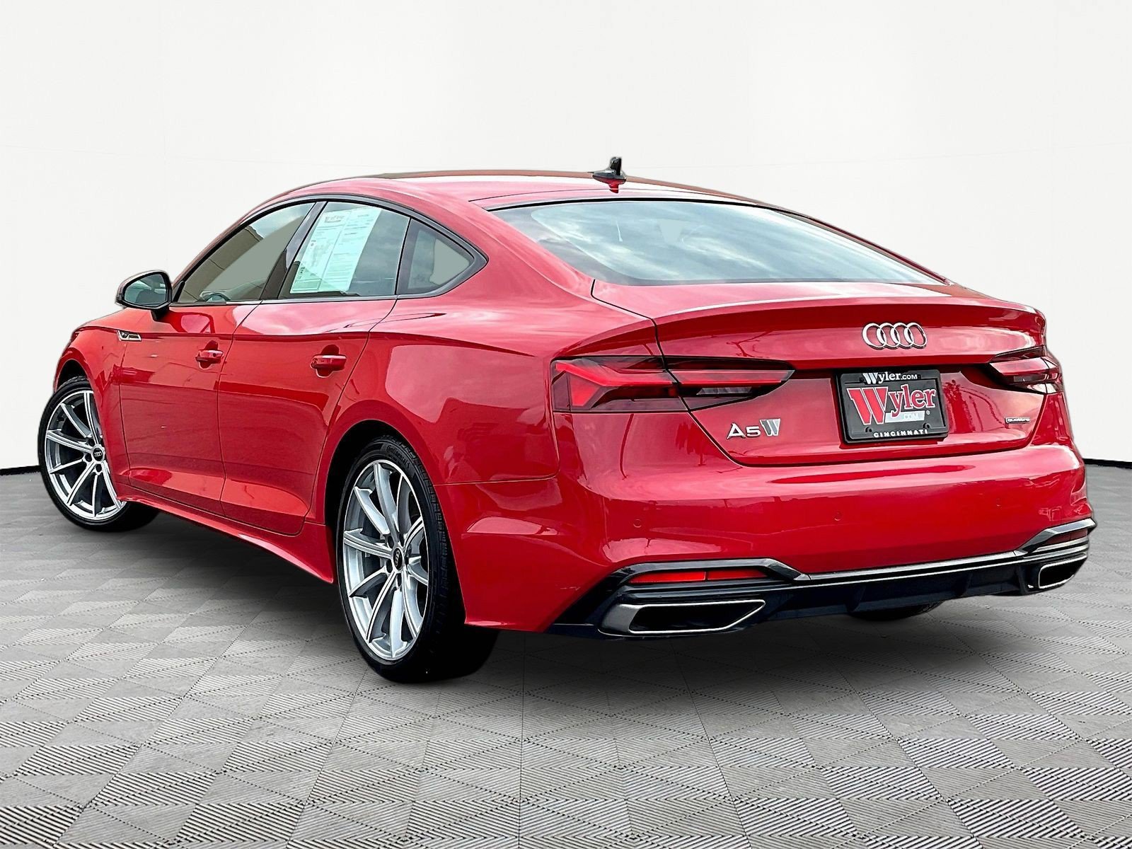 Used 2025 Audi A5 2.0T Premium AWD/4WD image 4
