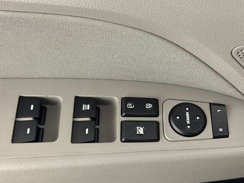 Used 2018 Hyundai Elantra SEL w/ Cargo Package FWD image 26
