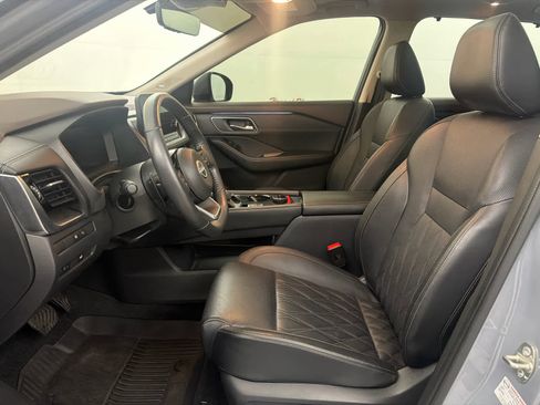 Certified 2023 Nissan Rogue Platinum w/ Platinum Premium Package AWD/4WD image 14