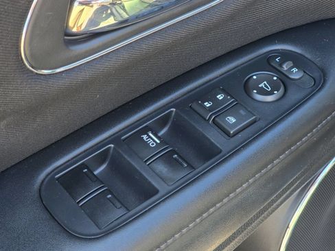 Used 2018 Honda HR-V EX image 20