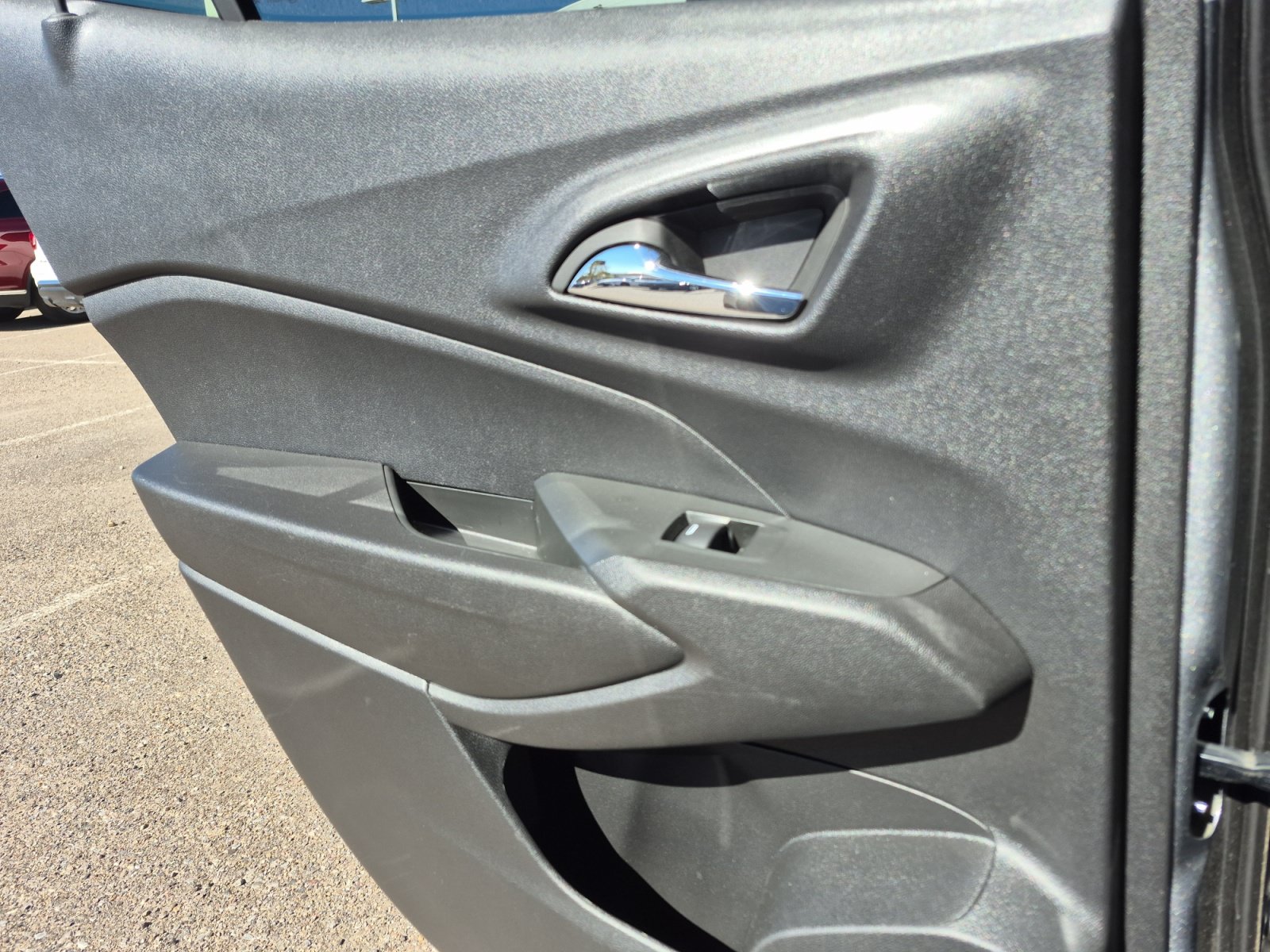 Used 2026 Chevrolet Trax LT FWD image 19