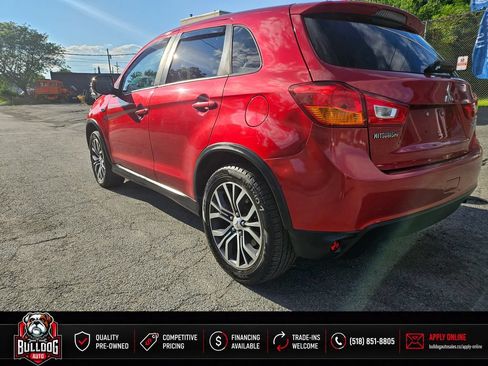 Used 2017 Mitsubishi Outlander Sport ES AWD/4WD image 3