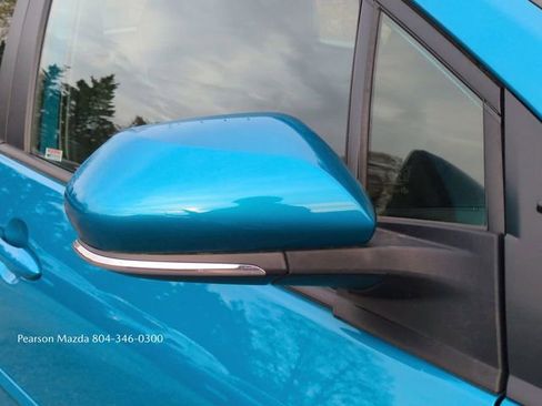 Used 2022 Toyota Prius Prime LE image 14