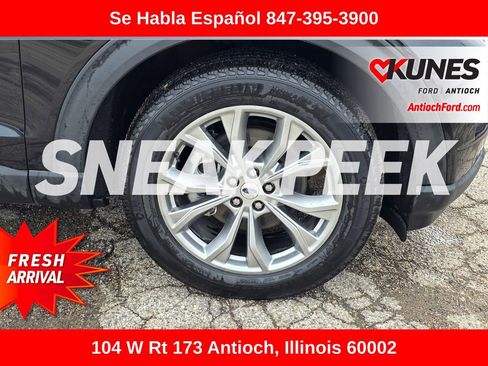 Used 2024 Ford Explorer Limited AWD/4WD image 11