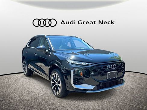 New 2026 Audi Q3 quattro 2.0T AWD/4WD image 9