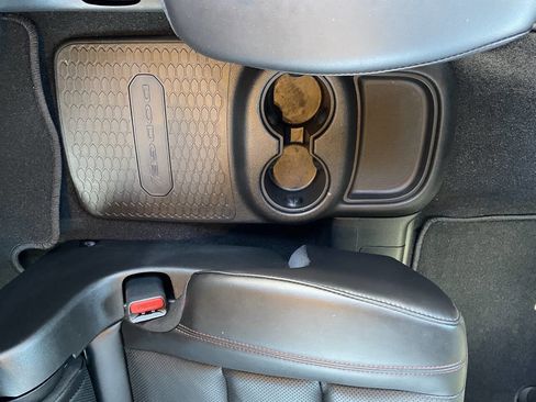 Used 2023 Dodge Durango GT AWD/4WD image 5