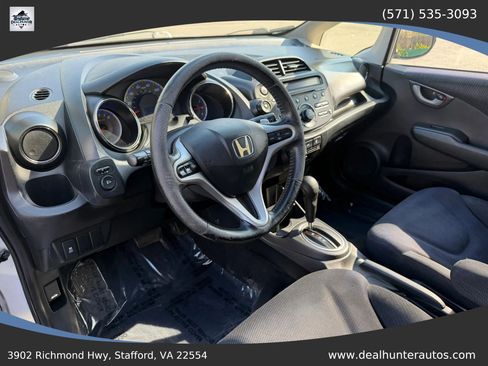 Used 2013 Honda Fit Sport image 21